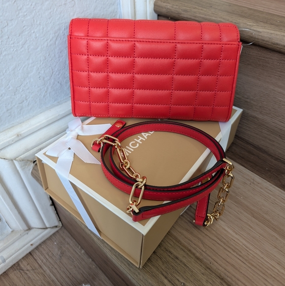 NWT Michael Kors Tribeca Large Leather Convertible Crossbody Bag Spiced Coral - Picture 2 of 3